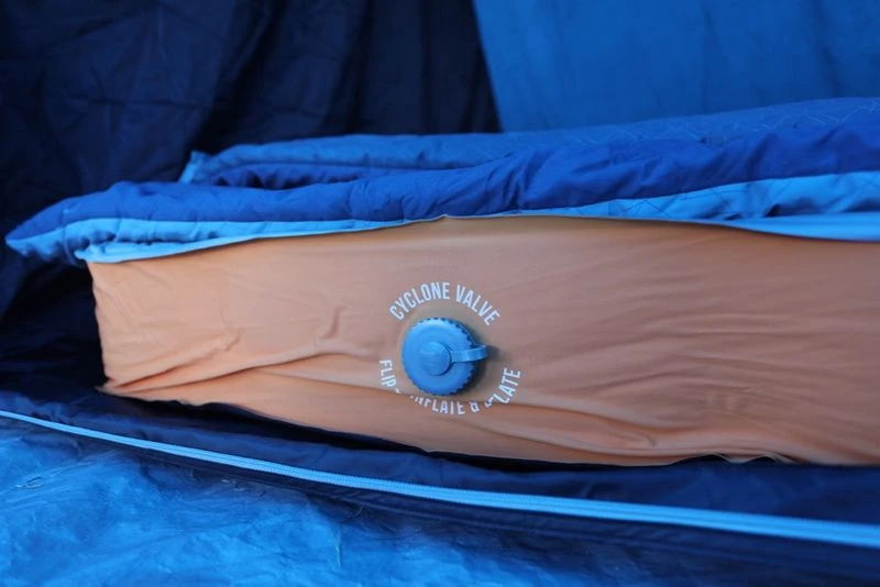 Vango Shangri-La II 15 Grande Single Self Inflating Mattress 12 Vango Shangri-La II 15 Grande Single Self Inflating Mattress - Image 10